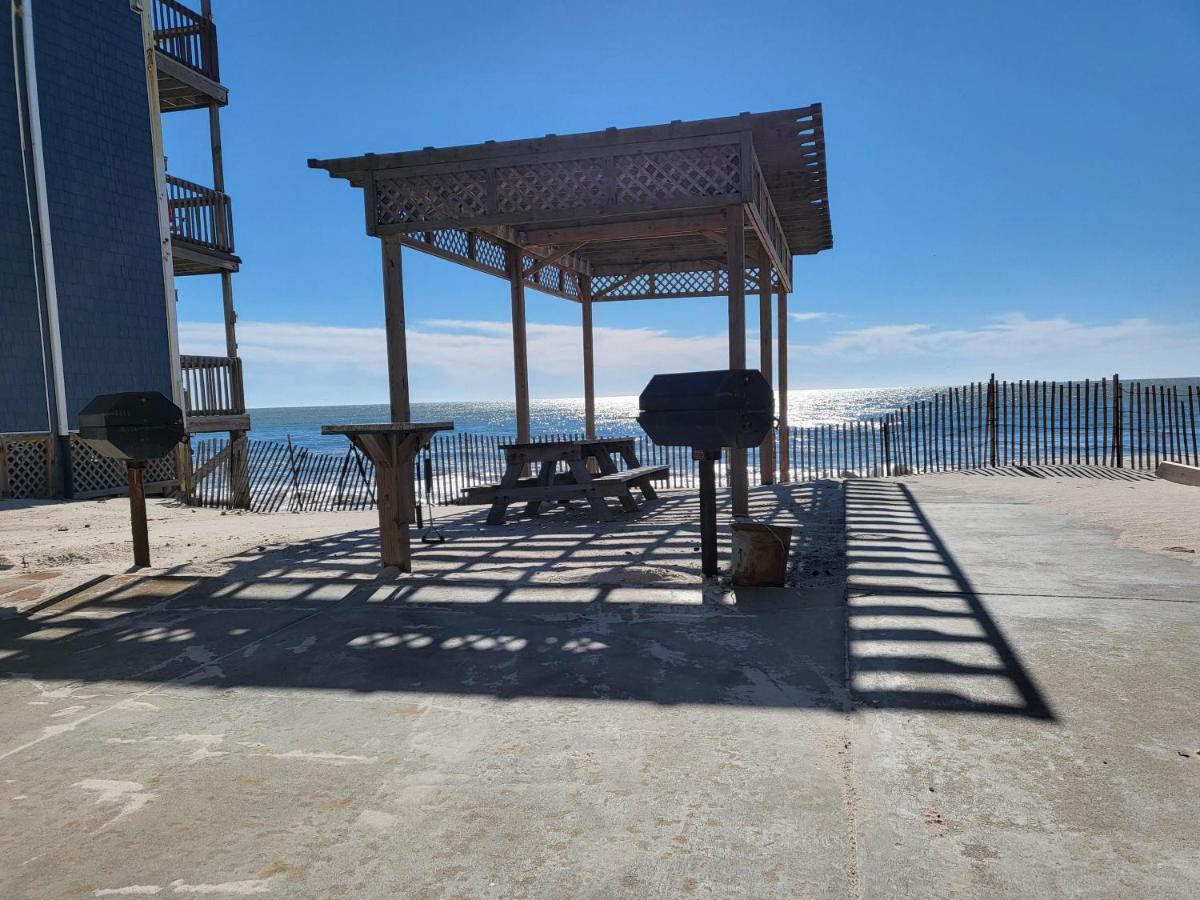 Villa Steps To The Ocean! 152 North Topsail Beach Exterior foto